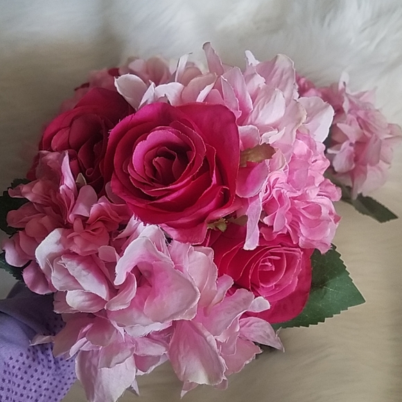 N) Flowers - Picture 4 of 6